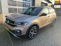 Volkswagen T-Cross - 1.0 TSI Style Business Automaat