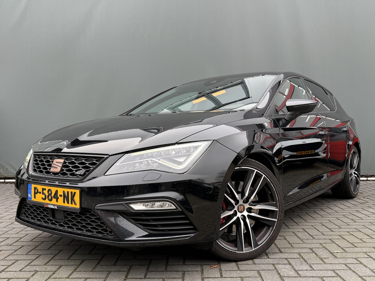 SEAT Leon - BWJ 2018 2.0 TSI CUPRA 300 AUTOMAAT | NIEUW BINNEN! - AutoWereld.nl