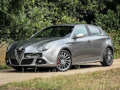 Alfa Romeo Giulietta - 1.7 TBi Quadrifoglio Verde | Clima | Cruise | Navi | DAB | Grigio Magnesio | PDC | Sportst