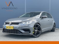 Volkswagen Golf - 1.6 TDI Highline Business R | Automaat | Uitstraling