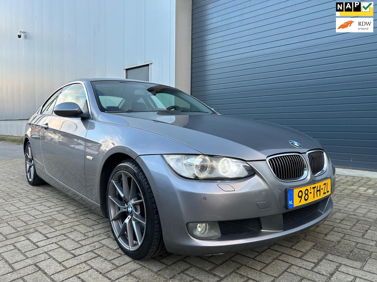 BMW 3-serie Coupé - 325i EXE AUT LEDER NAVI XENON - AutoWereld.nl