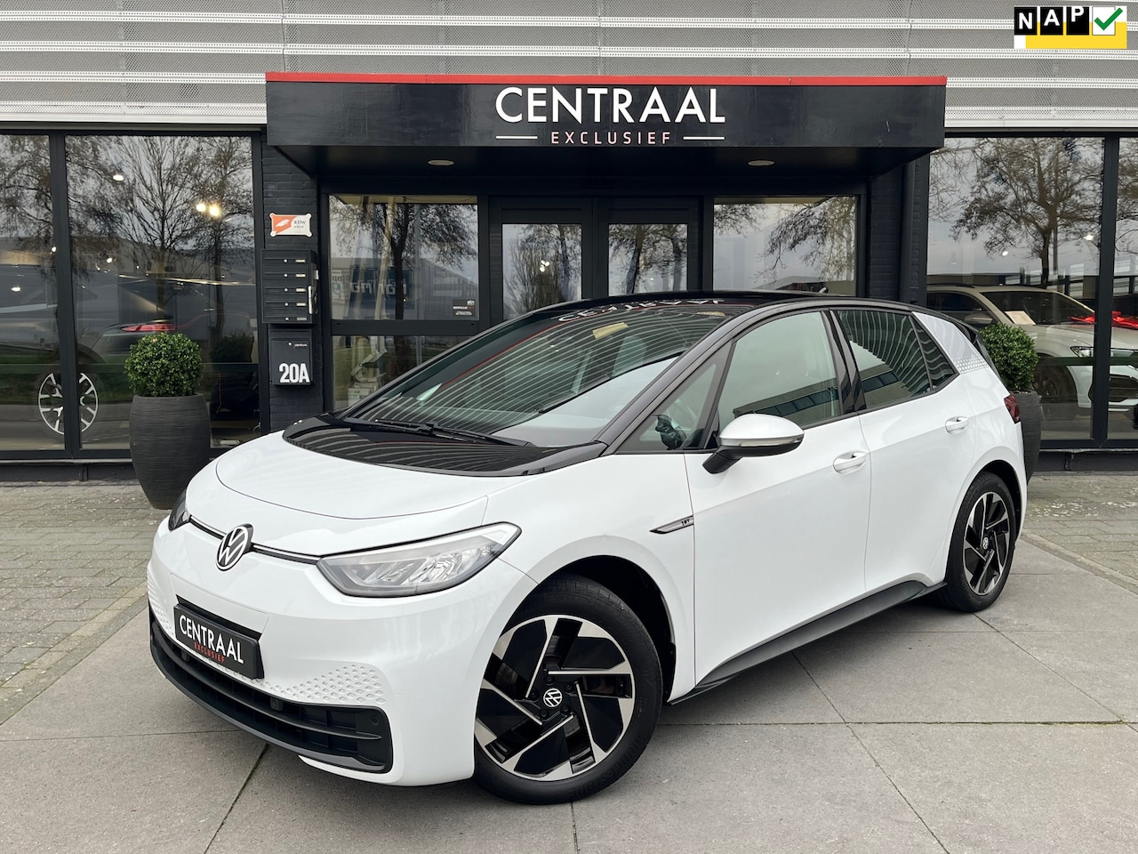 Volkswagen ID.3 - First 58 kWh|NL-Auto|Eerste Eig.|Carplay|ACC|Pdc|Ambient Light|Stoelverwarming|204PK - AutoWereld.nl