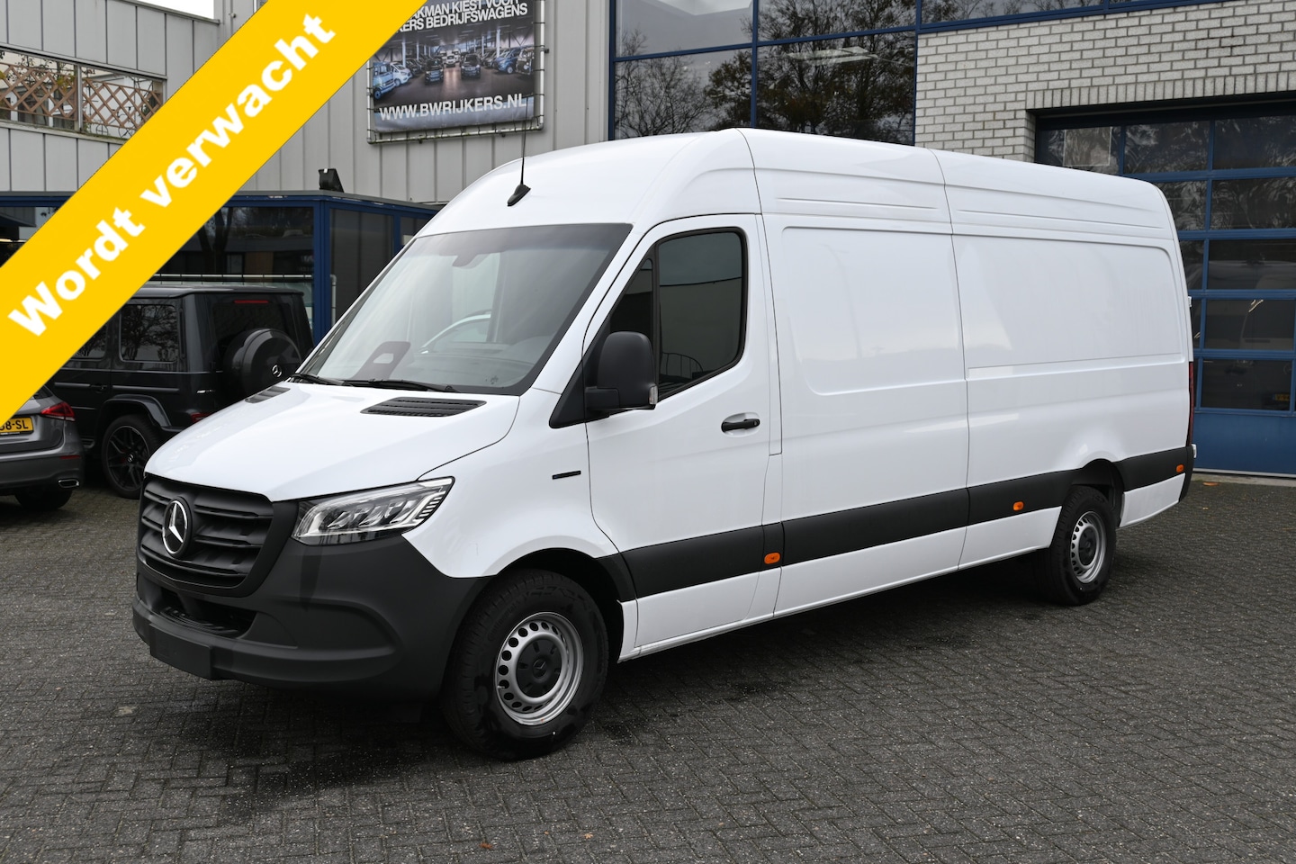 Mercedes-Benz eSprinter - 320 L3H2 Pro 81kWh LED koplampen, 115 kW DC laden - AutoWereld.nl