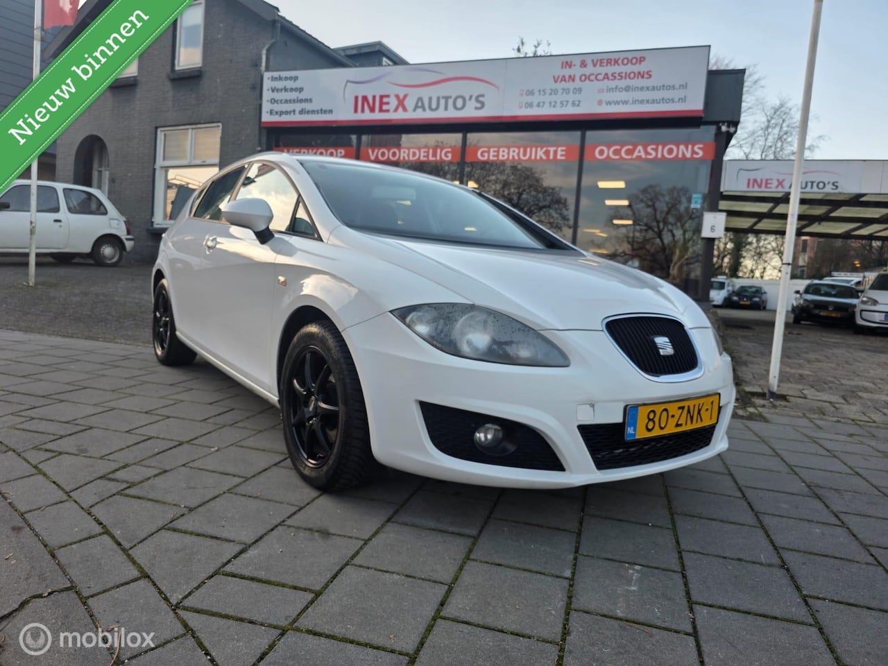 SEAT Leon - 1.6 TDI Ecomotive Businessline High 1.6 TDI Ecomotive Businessline High - AutoWereld.nl