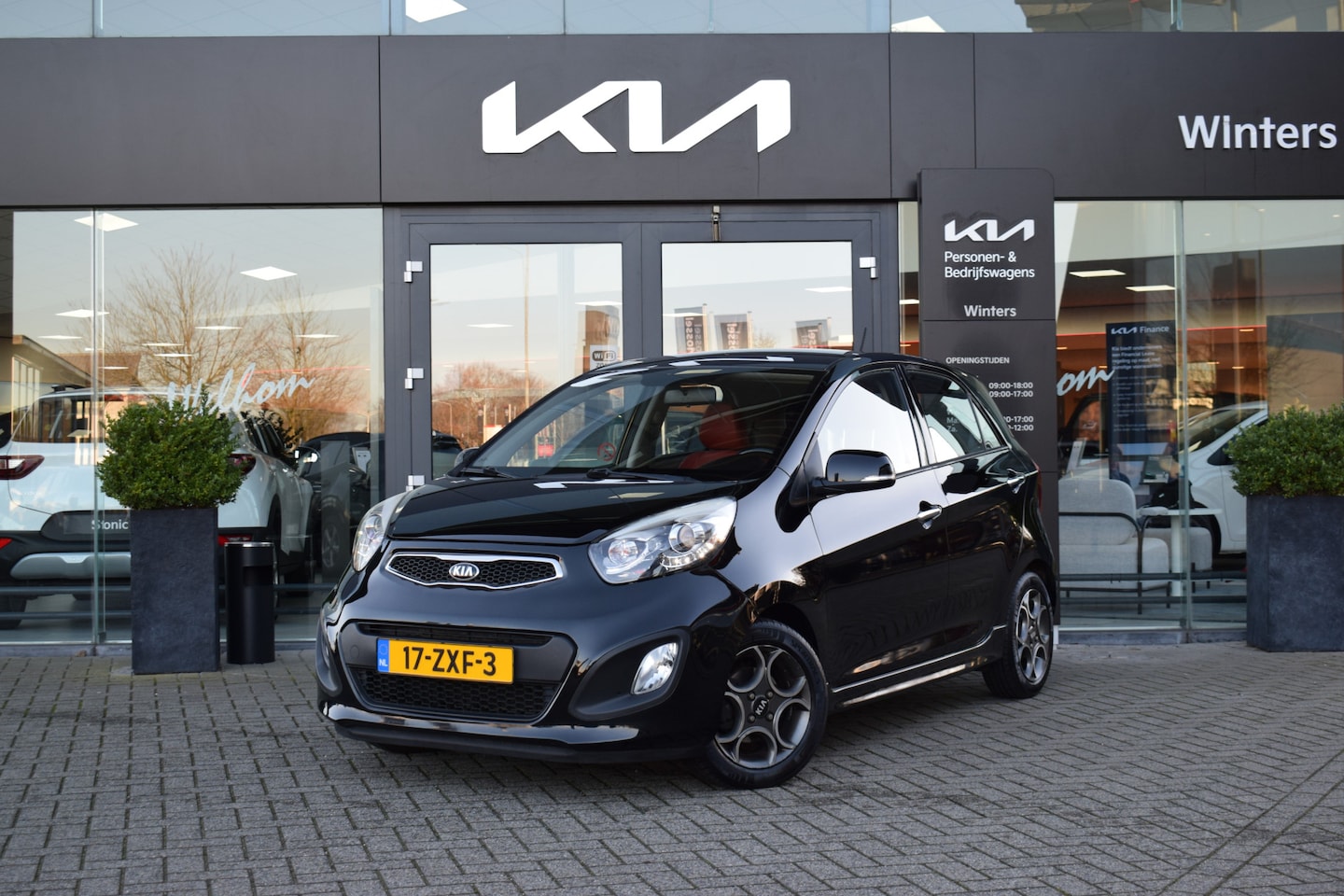 Kia Picanto - 1.0 CVVT ISG Design Edition | Airco | Parkeersensoren | Bluetooth | Leder | 73.000 km! - AutoWereld.nl
