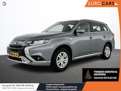 Mitsubishi Outlander - 2.4 PHEV 165kW Pure Auto. Trekhaak Navigatie Apple Carplay/Android Auto Camera Parkeersens