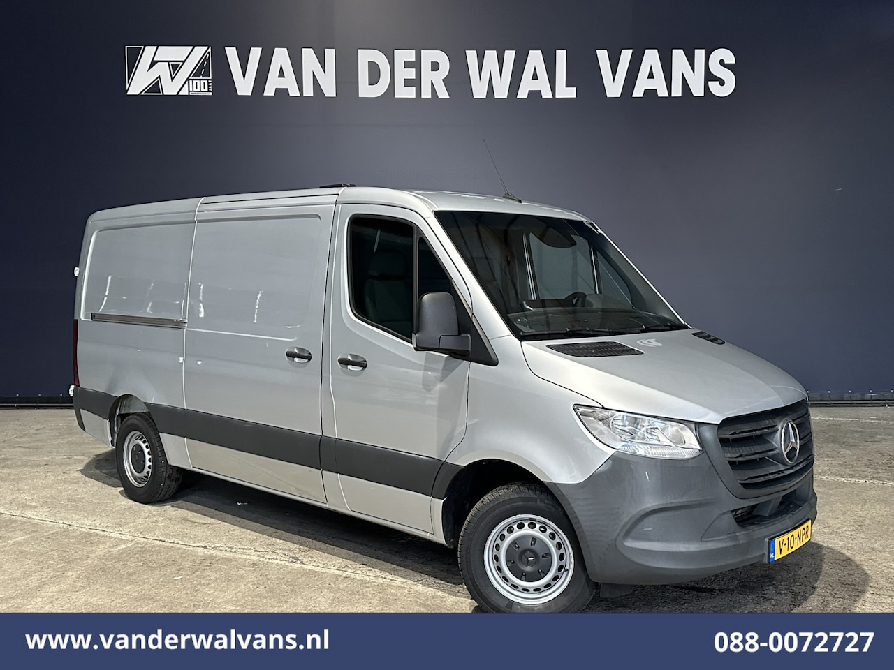Mercedes-Benz Sprinter - 315 CDI 150pk L2H1 Achterwiel aandrijving Euro6 Airco | Camera | Android Auto | Chauffeurs - AutoWereld.nl