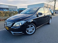 Mercedes-Benz B-klasse - 180 Ambition CLIMA/CRUISE/NAVI/LEDER
