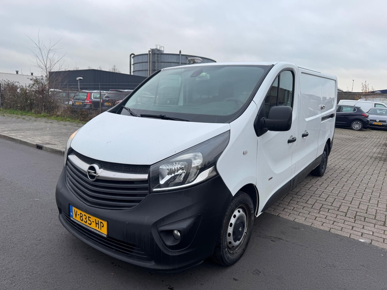 Opel Vivaro - 1.6 CDTI L2H1 Edition EcoFlex AIRCO/NAVI/CAMERA - AutoWereld.nl