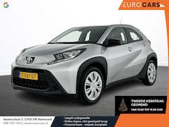 Toyota Aygo X - 1.0 VVT-i MT Play Airco Navi Carplay PDC + Camera Achter Cruise Control