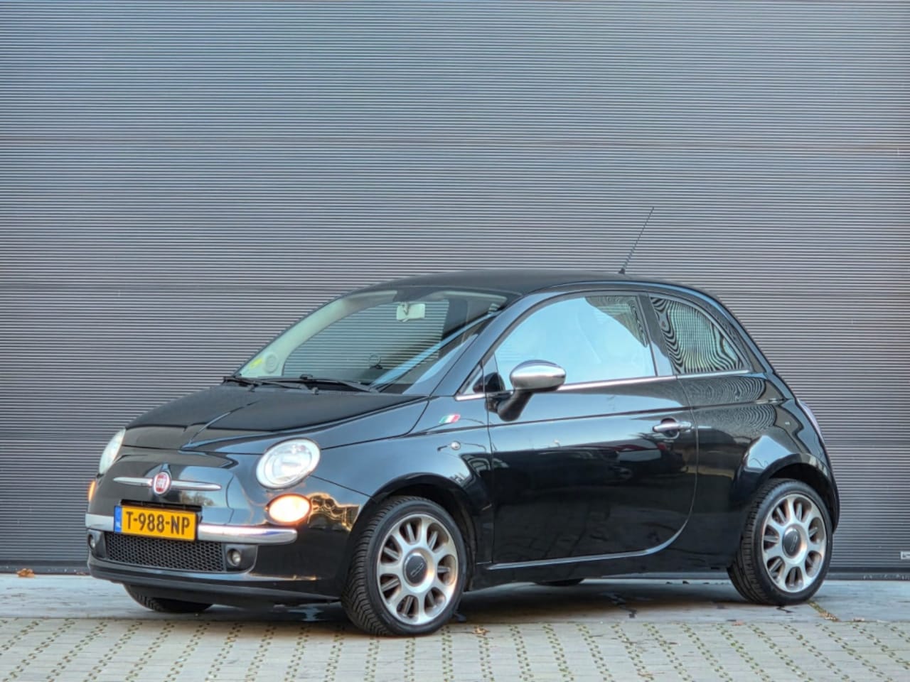 Fiat 500 - 1.4-16V Pop panodak airco boekjes aanwezig! - AutoWereld.nl