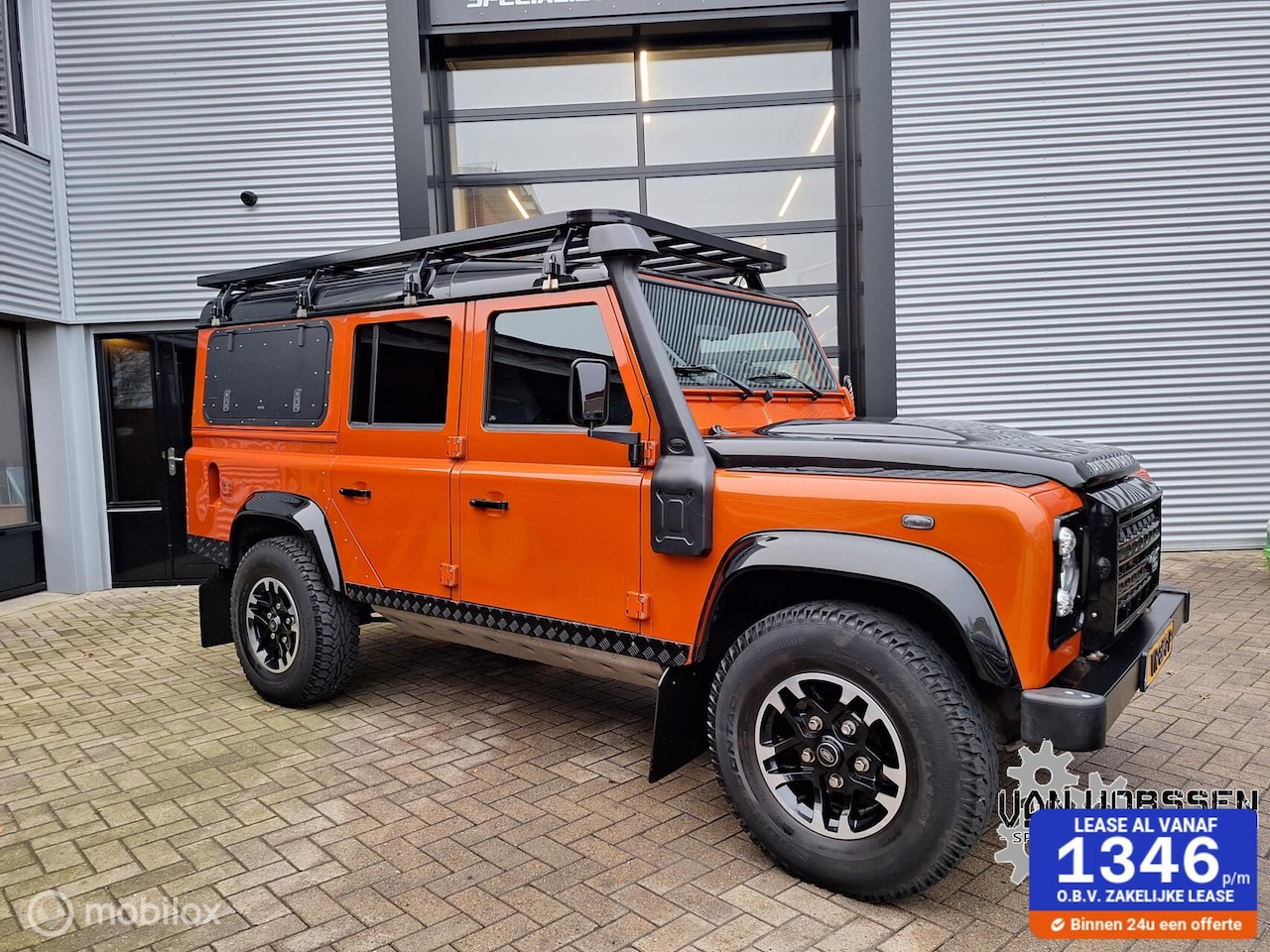 Land Rover Defender 110 - 2.2 D SW 110" Adventure Limited Edition - AutoWereld.nl