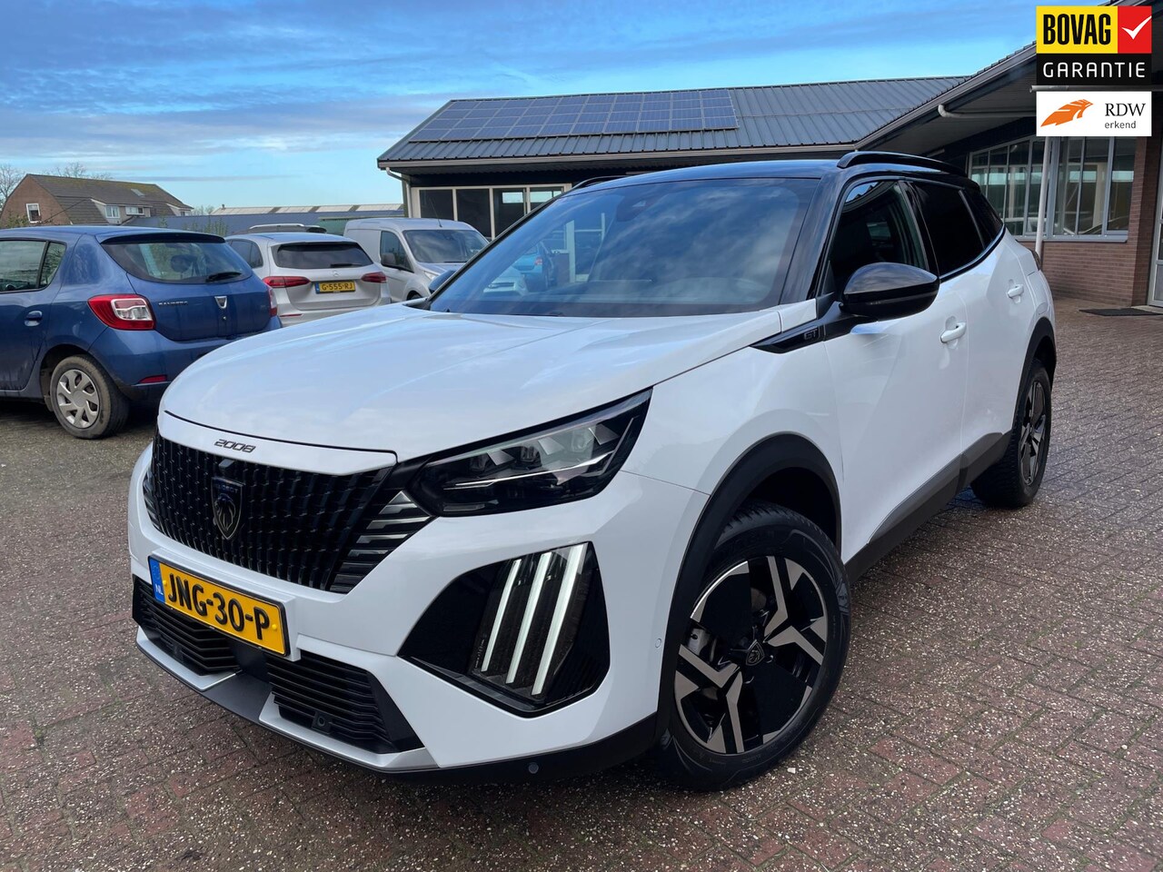 Peugeot 2008 - 1.2 PureTech 130 GT 1.2 PureTech 130 GT, I-Cockpit, Adap Cruise, Led - AutoWereld.nl