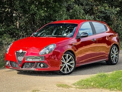 Alfa Romeo Giulietta - 1.750 Turbo Veloce | Rosso Competizione | Clima | Cruise | Navi | Xenon | Sportstoelen | L