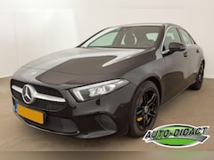 Mercedes-Benz A-klasse - 180 Automaat Digi Dash MOTORSCHADE Business Solution Luxury