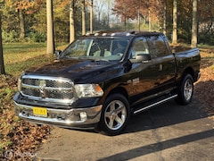 Dodge Ram 1500 - 4X4 5.7 V8 4x4 Crew Cab 5'7 Sport