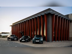 Volvo XC60 - T6 Recharge AWD R-Design | Longe Range | Panoramadak | Stoelverwarming | Parkeercamera | T