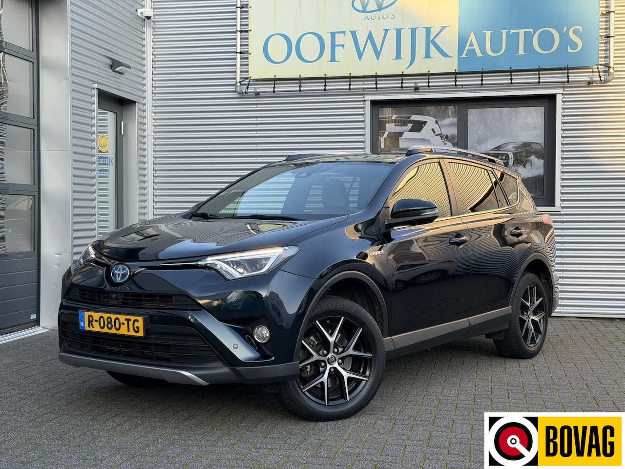 Toyota RAV4 - 2.5 Hybrid AWD Executive Clima Leder 360 Camera - AutoWereld.nl