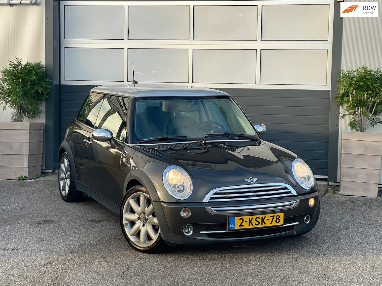 MINI Cooper - Mini 1.6 | AUTOMAAT | PARKLINE | LEER |STOEL VERWARMING | AIRCO | - AutoWereld.nl