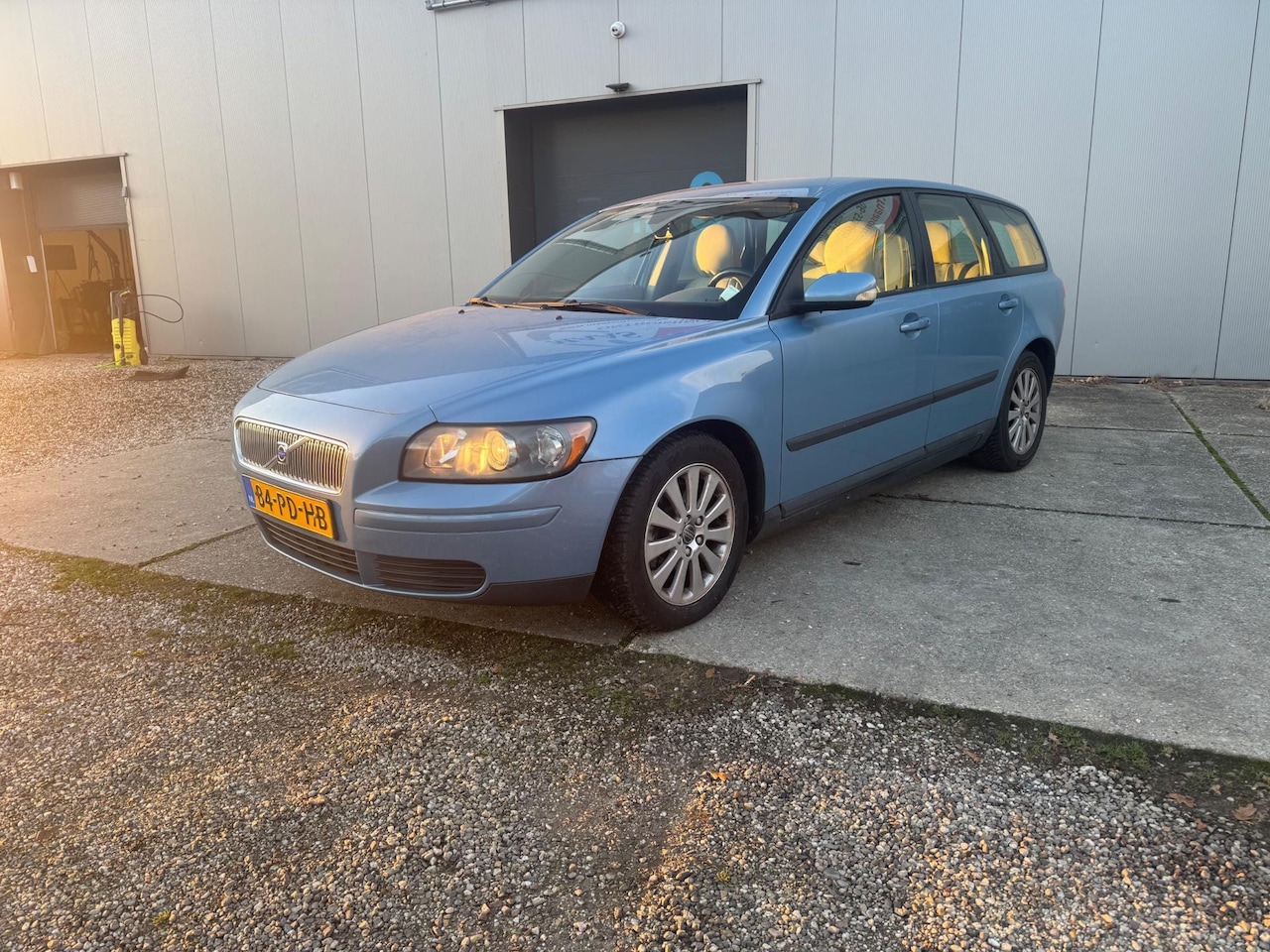 Volvo V50 - 2.4 Elite zo ingeruild gaat zo weer weg - AutoWereld.nl