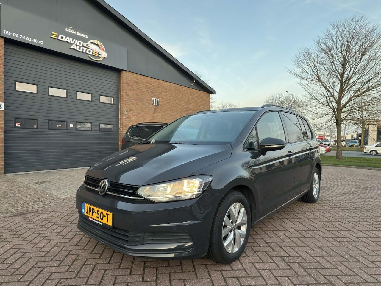 Volkswagen Touran - 1.5 TSI Automaat Comfortline Business 7p - AutoWereld.nl