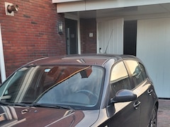 BMW 1-serie - 116i Business Line