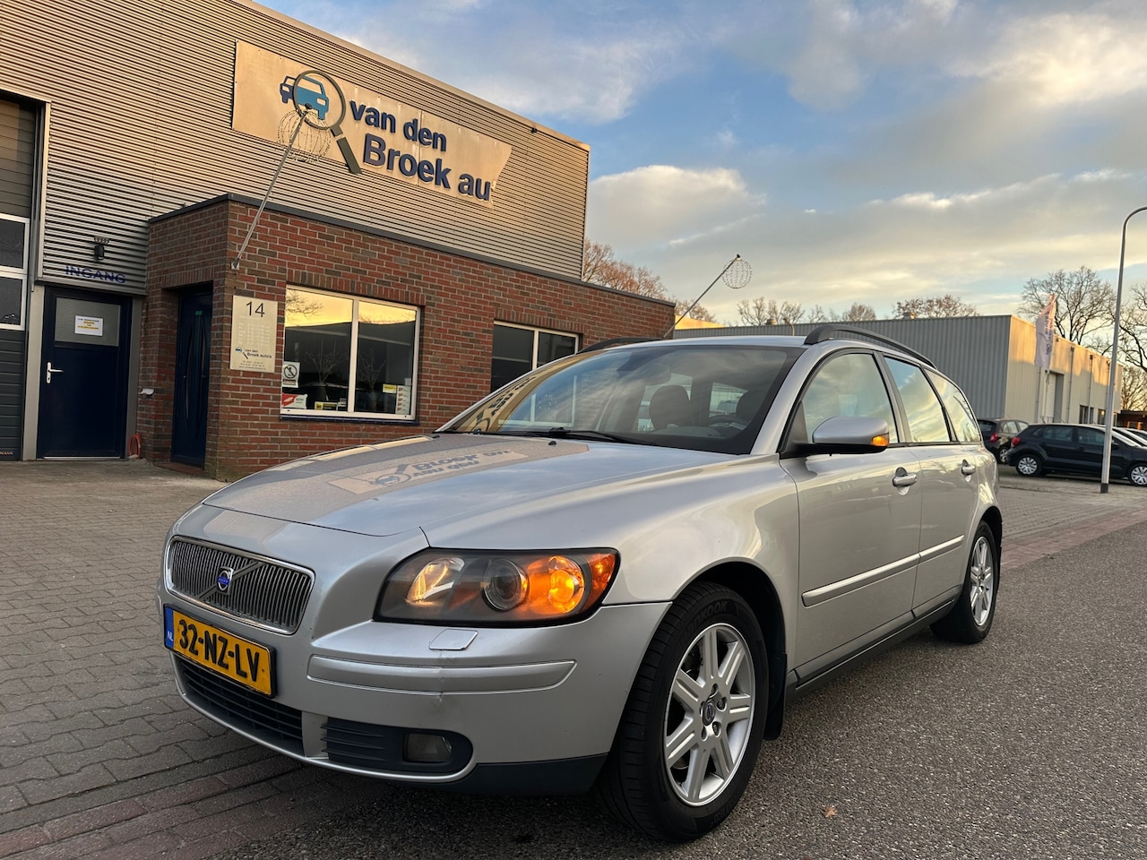 Volvo V50 - 2.4 Elite 2.4 Elite - AutoWereld.nl