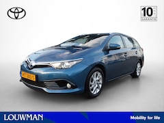 Toyota Auris Touring Sports - 1.8 Hybrid Aspiration | Navigatie | Camera | LM Velgen |