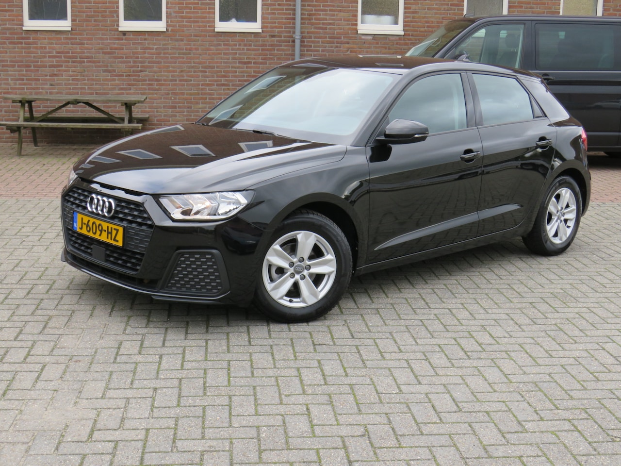 Audi A1 Sportback - 25 TFSI 95Pk Pro Line Automaat * Rijklaarprijs incl. garantie * Navigatie * Parkeersensor - AutoWereld.nl