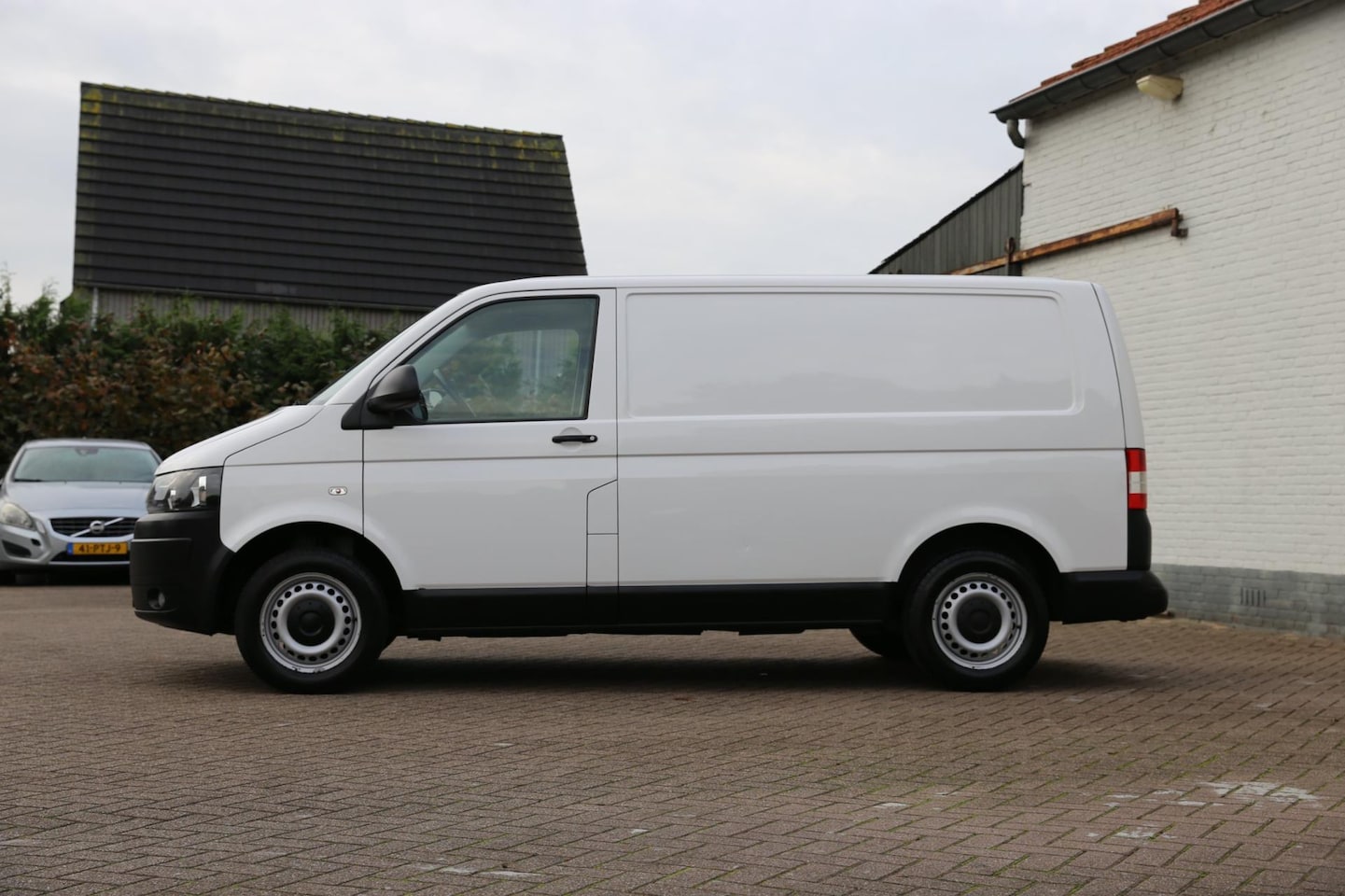 Volkswagen Transporter - 2.0 TDI L1H1 T800 Baseline 2.0 TDI L1H1 T800 Baseline - AutoWereld.nl