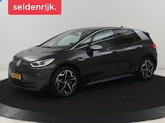 Volkswagen ID.3 - First Plus 58 kWh | Stoelverwarming | Adaptive cruise | Matrix LED | Camera | Carplay | Sf