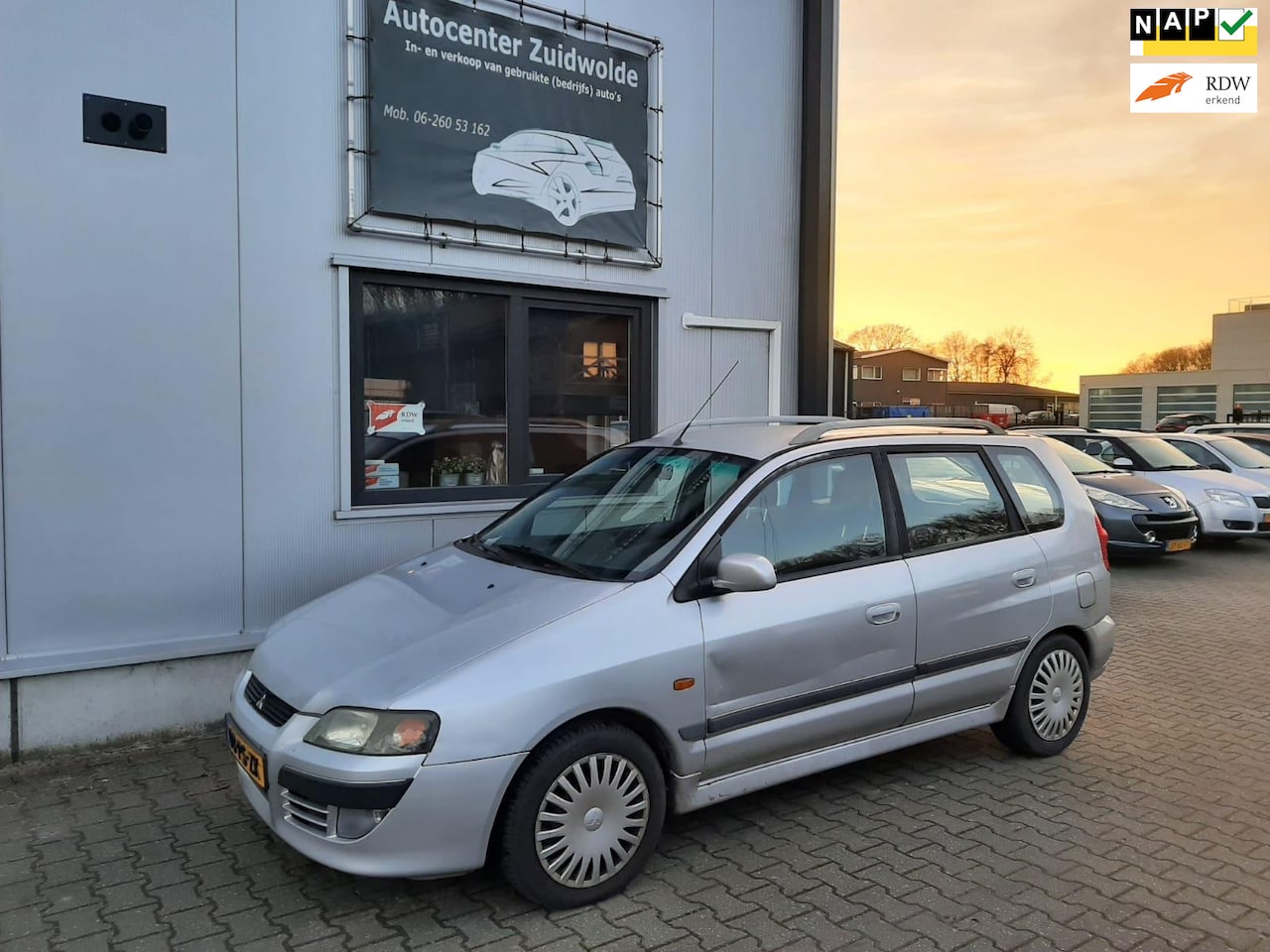 Mitsubishi Space Star - 1.6 Invite Silver airco lpg g3 - AutoWereld.nl