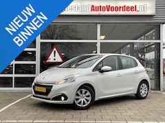 Peugeot 208 - 1.2 PureTech Blue Lion /Cruise/Airco/Parkeer sens./Navi/2016/