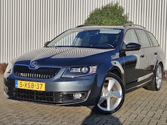 Skoda Octavia Combi - 1.6 TDI Greenline Businessline / Xenon