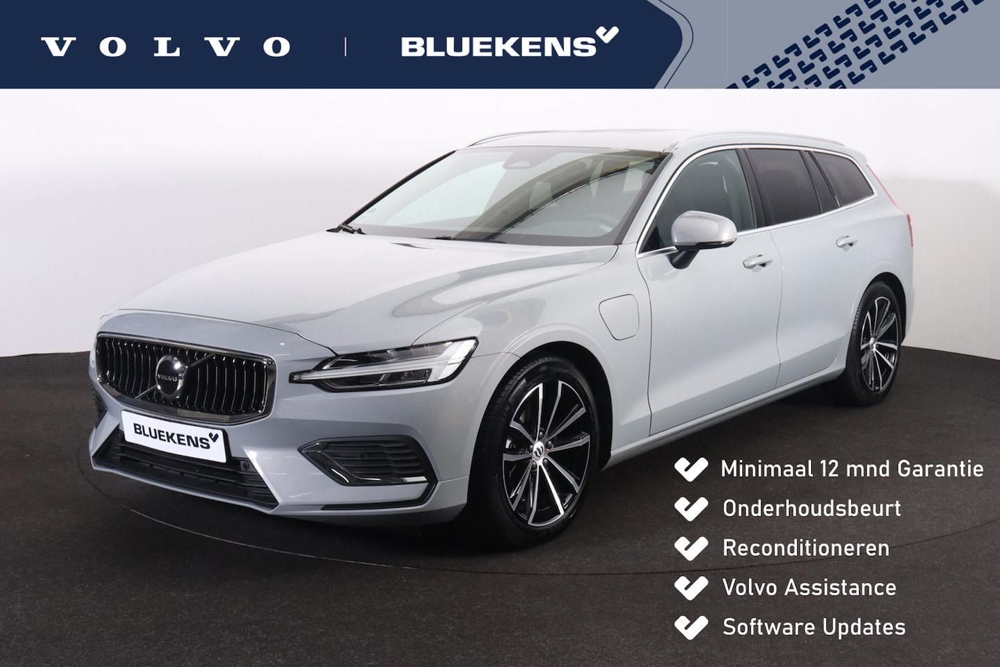 Volvo V60 - T6 Recharge AWD Core - Parkeercamera achter - Verwarmde voorstoelen, stuur & achterbank - - AutoWereld.nl