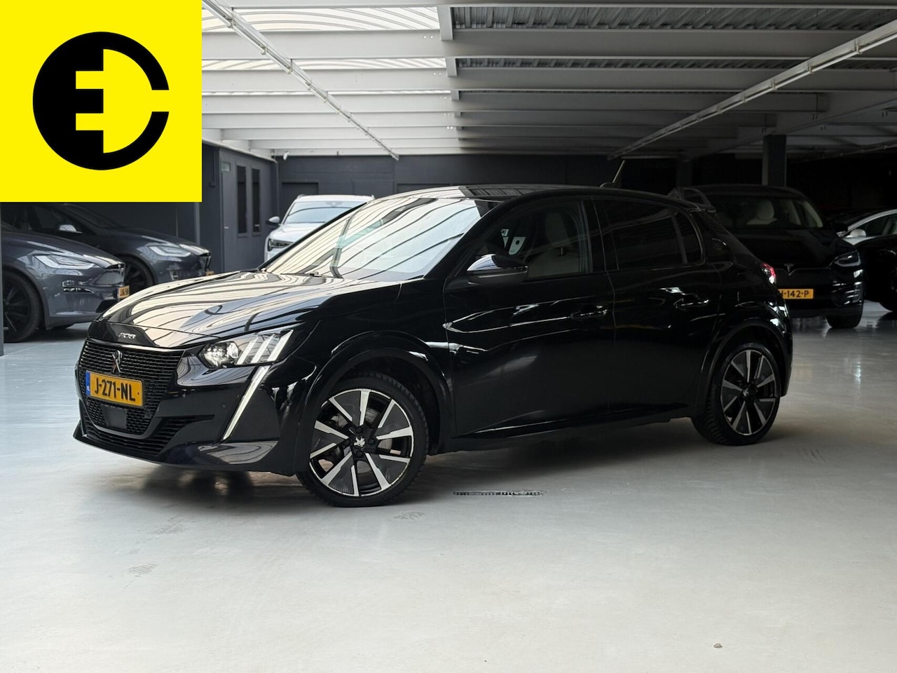 Peugeot e-208 - EV GT 350 50 kWh | Stoelverwarming | Achteruitrijcamera | Incl.BTW - AutoWereld.nl