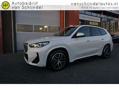 BMW X1 - XDRIVE 23I 204PK M-SPORT SUPER NETTE STAAT VOLLEDIG DEALER ONDERHOUDEN ELECTR.TREKHAAK 360