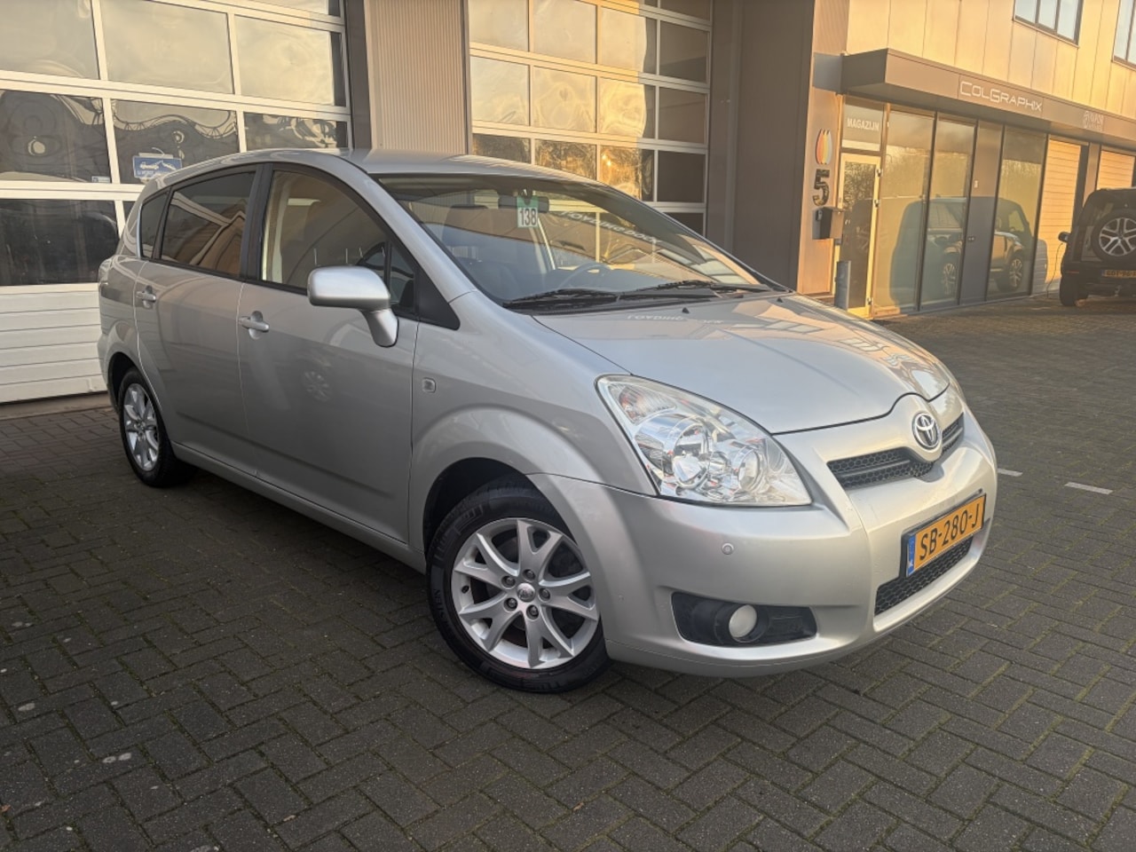 Toyota Verso - 1.8 VVT-i Terra 7p. 1.8 VVT-i Terra 7p. - AutoWereld.nl