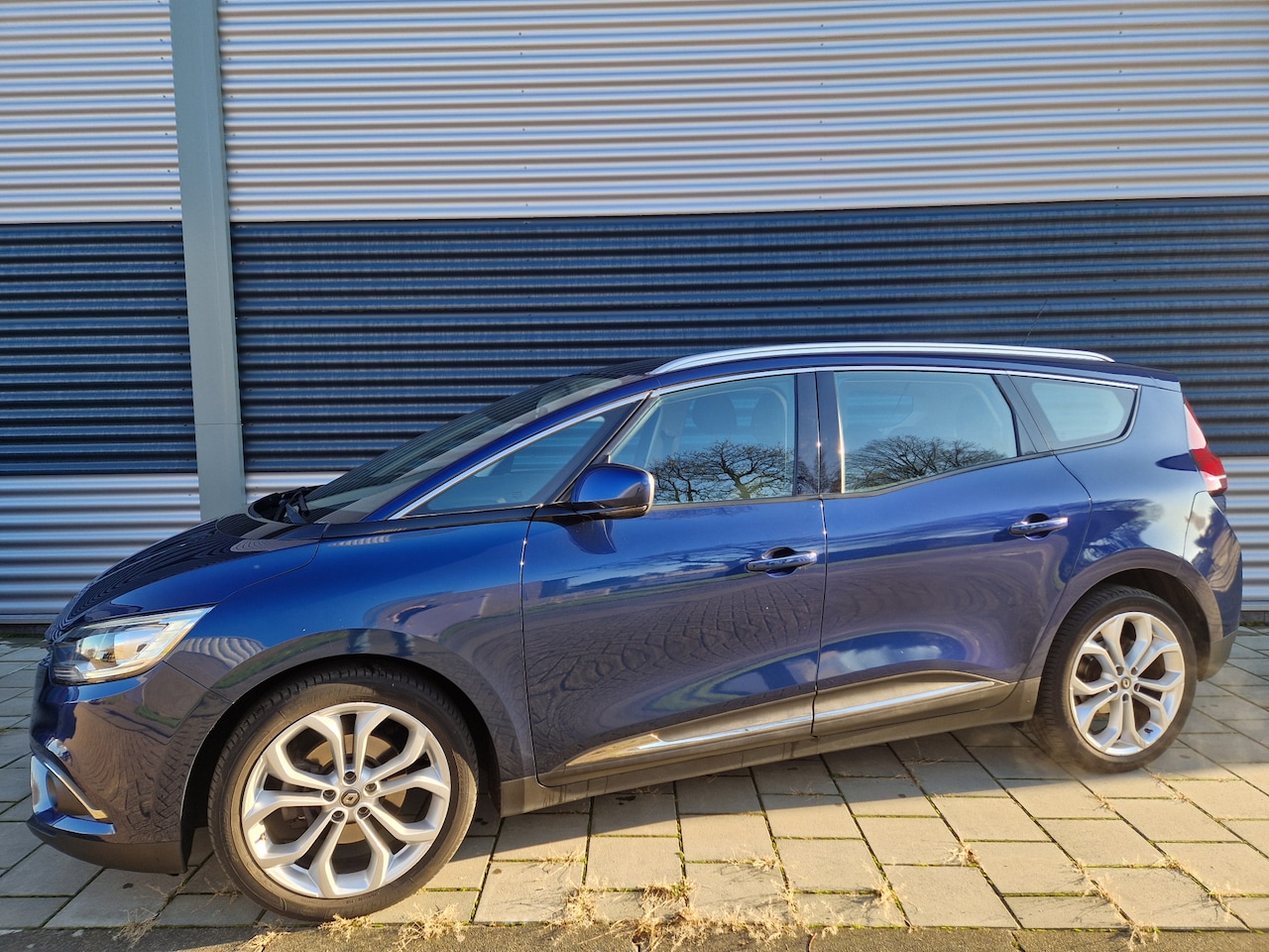 Renault Grand Scénic - 1.2 TCe Zen 1.2 TCe Zen - AutoWereld.nl