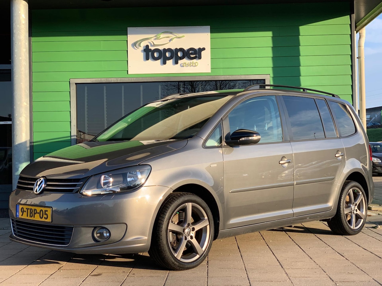 Volkswagen Touran - 1.4 TSI Comfortline | Automaat | Navi | Cruise Control | Airco | - AutoWereld.nl