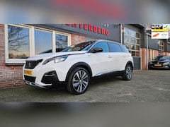 Peugeot 5008 - 1.2 PureTech Blue Lease GT-Line 7-Zitplaatsen Trekhaak Panorama/Schuifdak LED Carplay Mooi