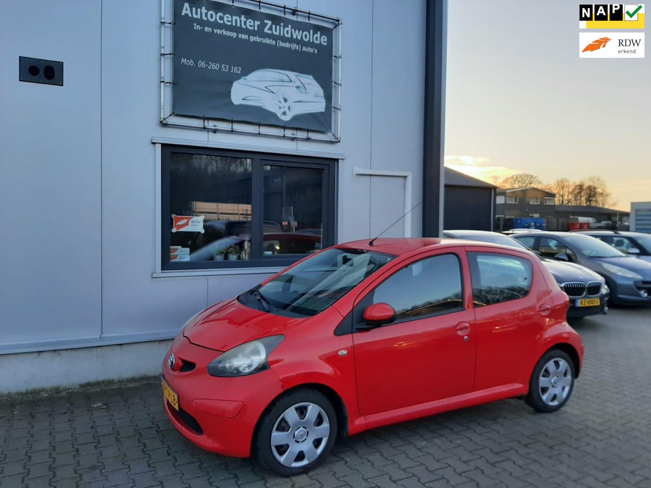 Toyota Aygo - 1.0-12V + airco ele pakket - AutoWereld.nl