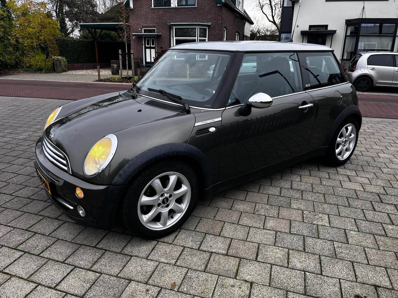 MINI Cooper - Mini 1.6 Parkline Ecc Leder APK inruilkoopje - AutoWereld.nl