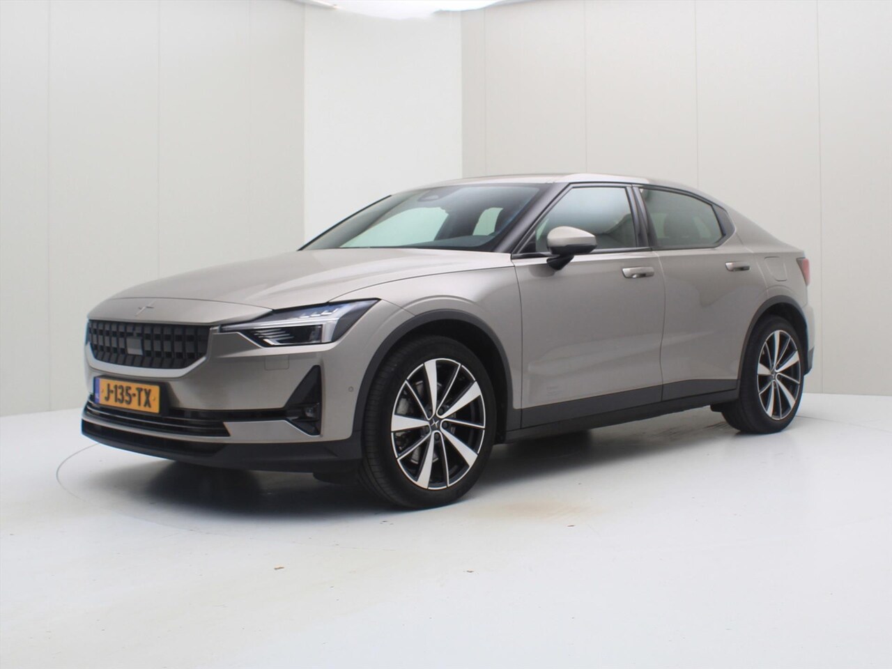 Polestar 2 - Polestar 2 Long Range Dual Motor 408PK 78kWh 92,3% SoH [ PILOT PLUS+19 INCH+CARPLAY+CAMERA - AutoWereld.nl