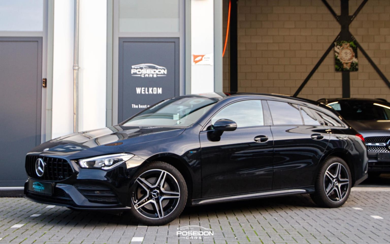 Mercedes-Benz CLA-klasse Shooting Brake - CLA250 e AMG | MEMORY | SFEERVERLICHTING | NIGHTPAKKET | STOELVERWARMING | LED - AutoWereld.nl