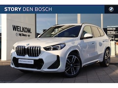 BMW X1 - sDrive20i M Sport Automaat / Trekhaak / Sportstoelen / M Adaptief onderstel / Comfort Acce