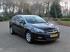 Opel Astra Sports Tourer - 1.4 Turbo Blitz | 2015 | Navi | Cruise |