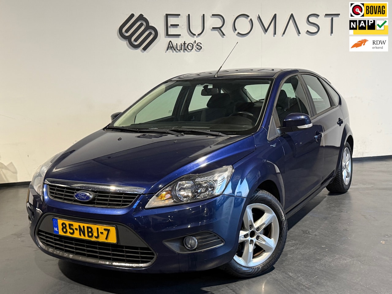 Ford Focus - 1.6 Comfort Airco Cruise Trekhaak Nieuwe Apk - AutoWereld.nl