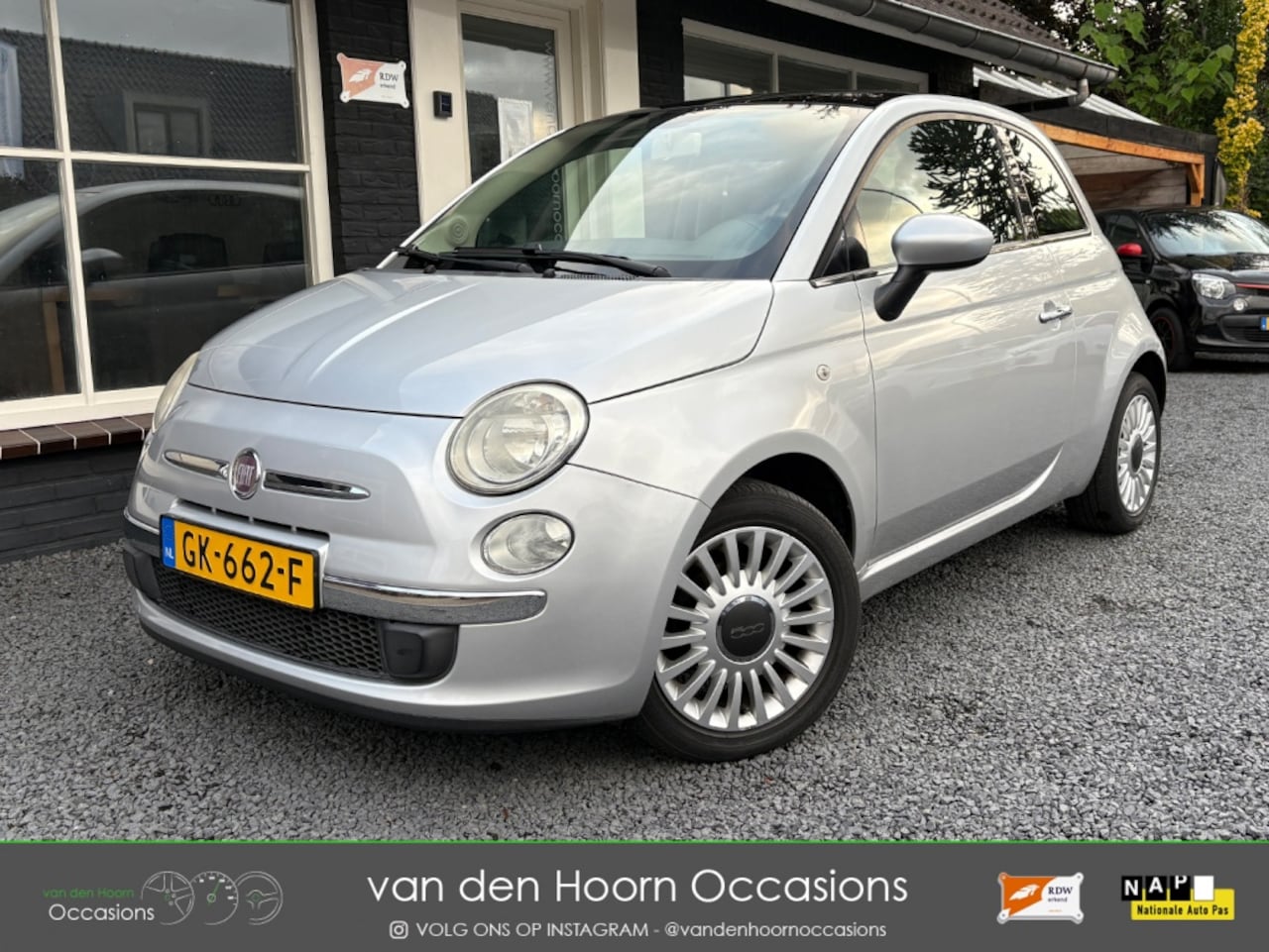 Fiat 500 - 1.2 Lounge PANODAK | AIRCO | 96000KM | NAP - AutoWereld.nl