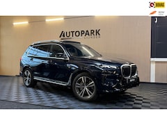 BMW X7 - XDrive40i M-Sport|Softclose|Keyless|HUD|7Pers.|Skylounge|360 CAM|Dealer Onderhouden|Garant